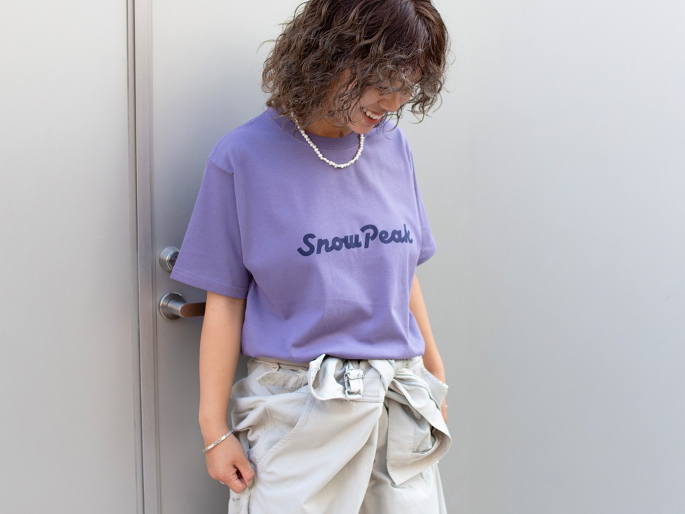 Snow Peak Typography T-Shirt M GREY