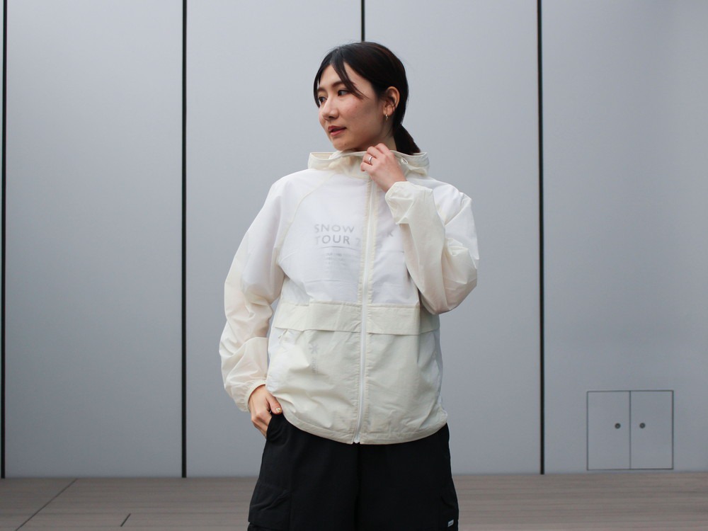 W Ultra Lightweight Windbreaker M SAND BEIGE