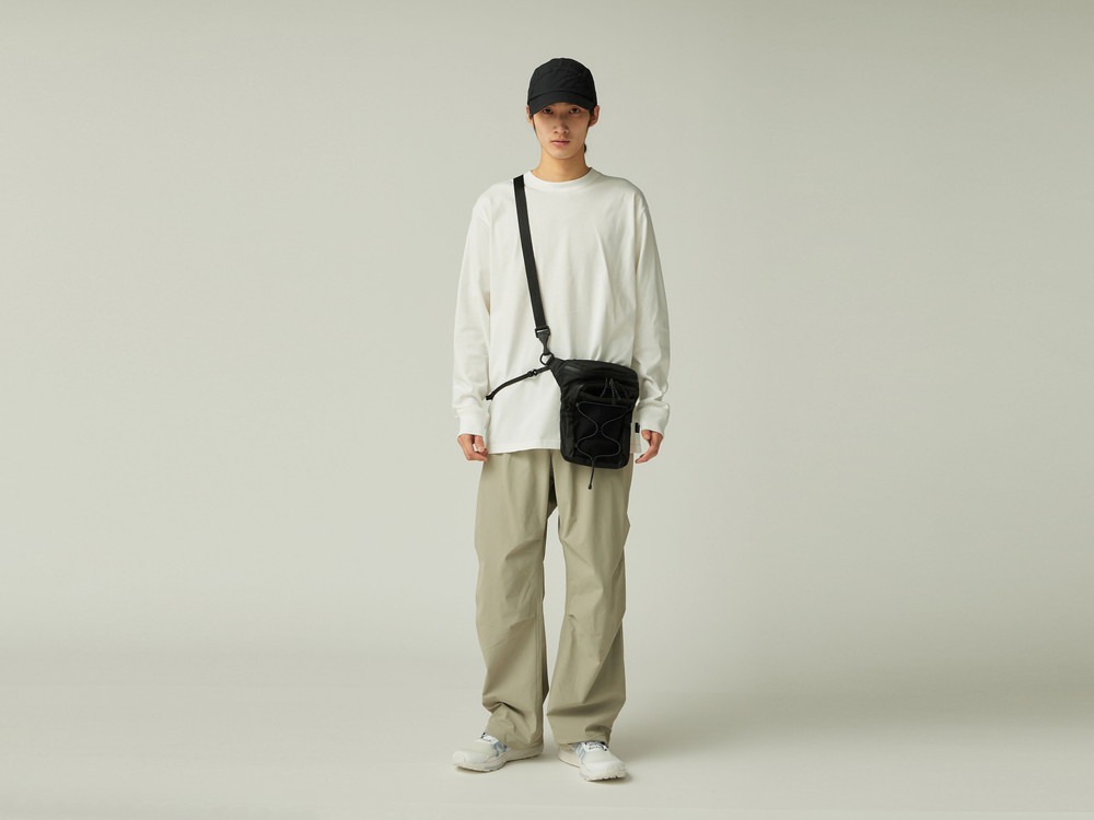 【先行予約商品】Water-Repellent Stretch Trousers S BLACK