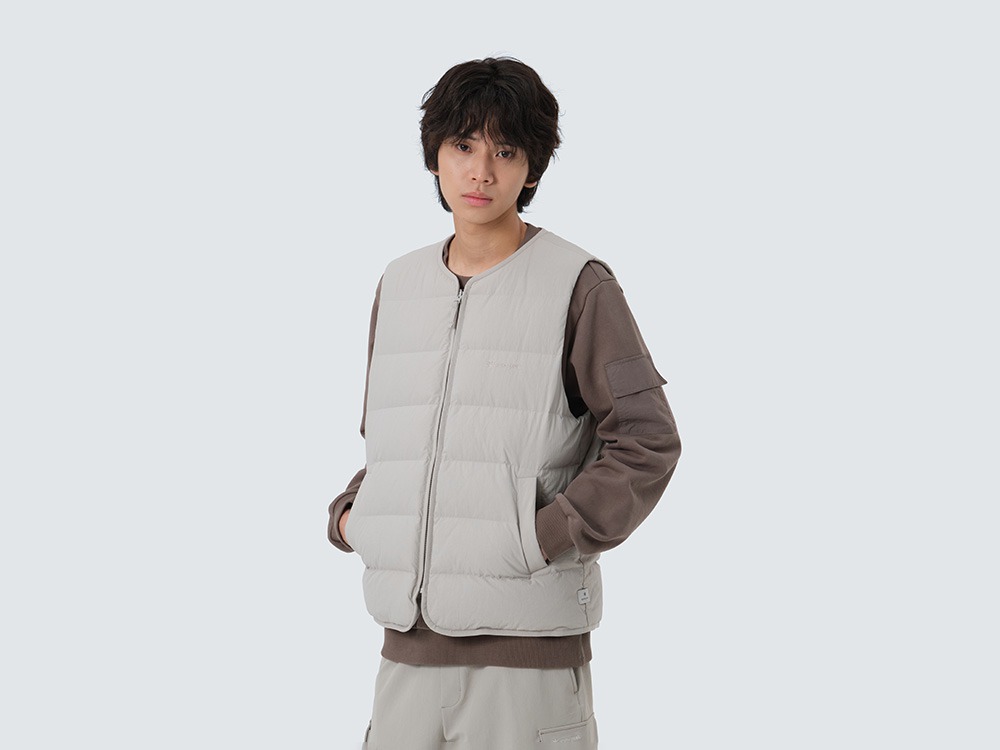 Land Lightweight Down Vest M LIGHT GREY