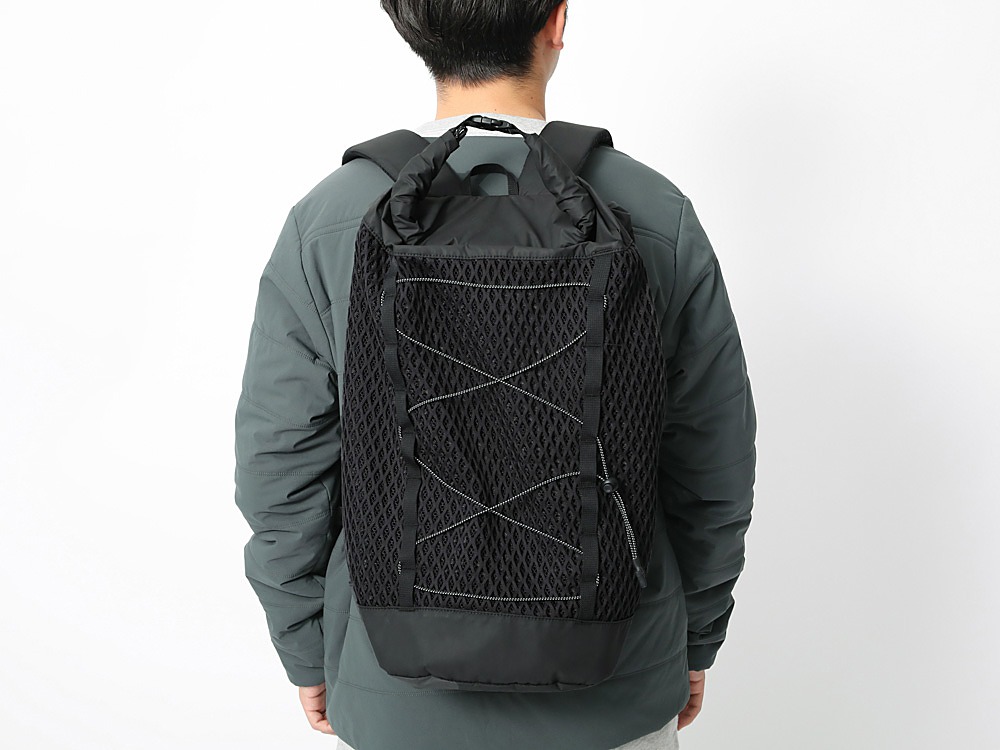 Double Face Mesh Back Pack One Black