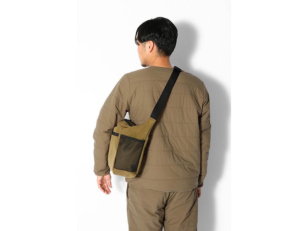 Everyday Use Middle Shoulder Bag One Brown