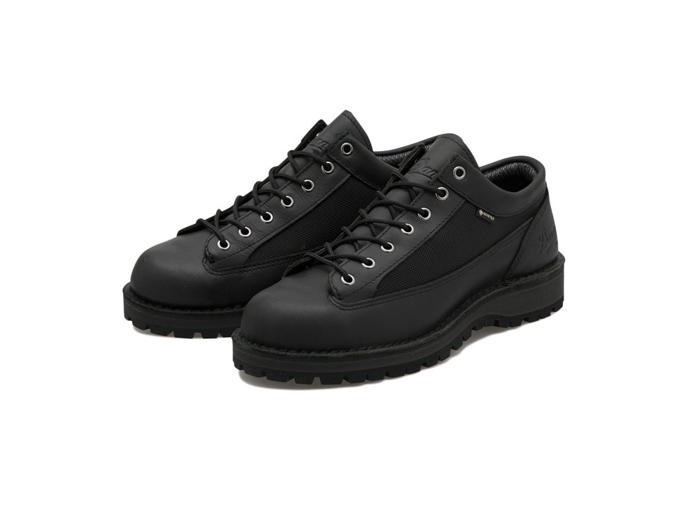 W'S DANNER FIELD LOW  24 BLACK/BLACK