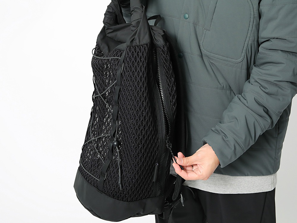 Double Face Mesh Back Pack One Black