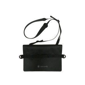 Tpu Sacoche One Black Ug 717rbk サコッシュの通販 アウトドア用品 はスノーピーク Snow Peak