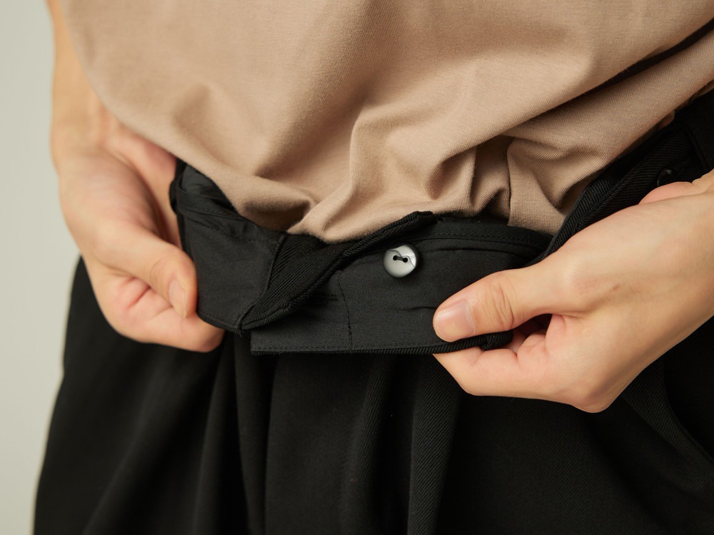 【先行予約商品】Hybrid Wool Trousers M BLACK