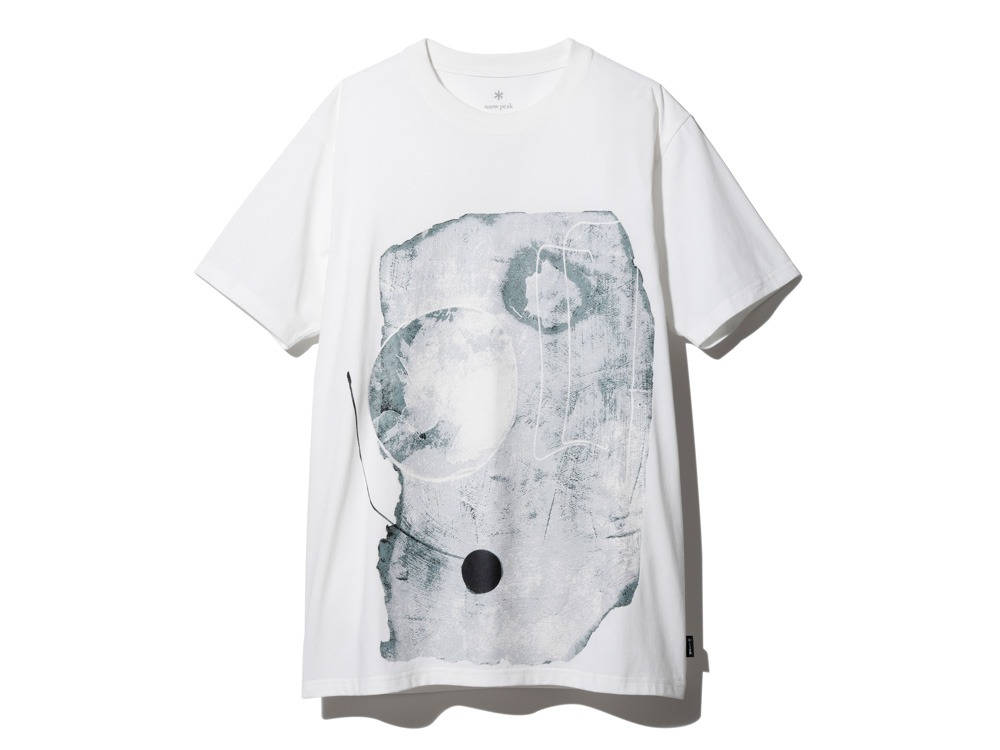 Flat t shirt store