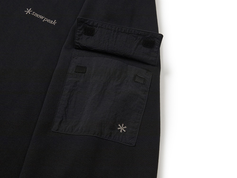 Land Pocket Hood T-Shirt M BLACK