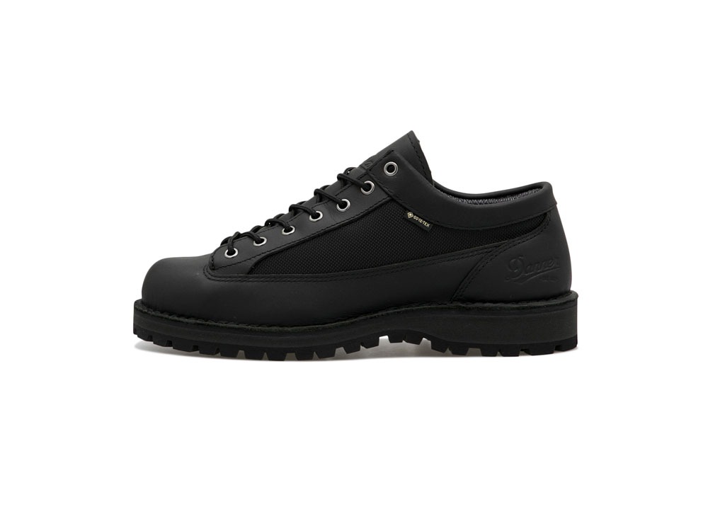 DANNER FIELD LOW 25.5 BLACK/BLACK(SI23A-D121008-7HBKBK) | シューズ