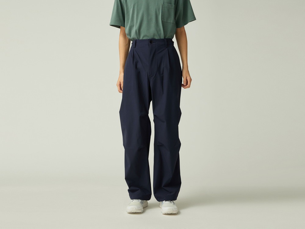 【先行予約商品】Water-Repellent Stretch Trousers S NAVY