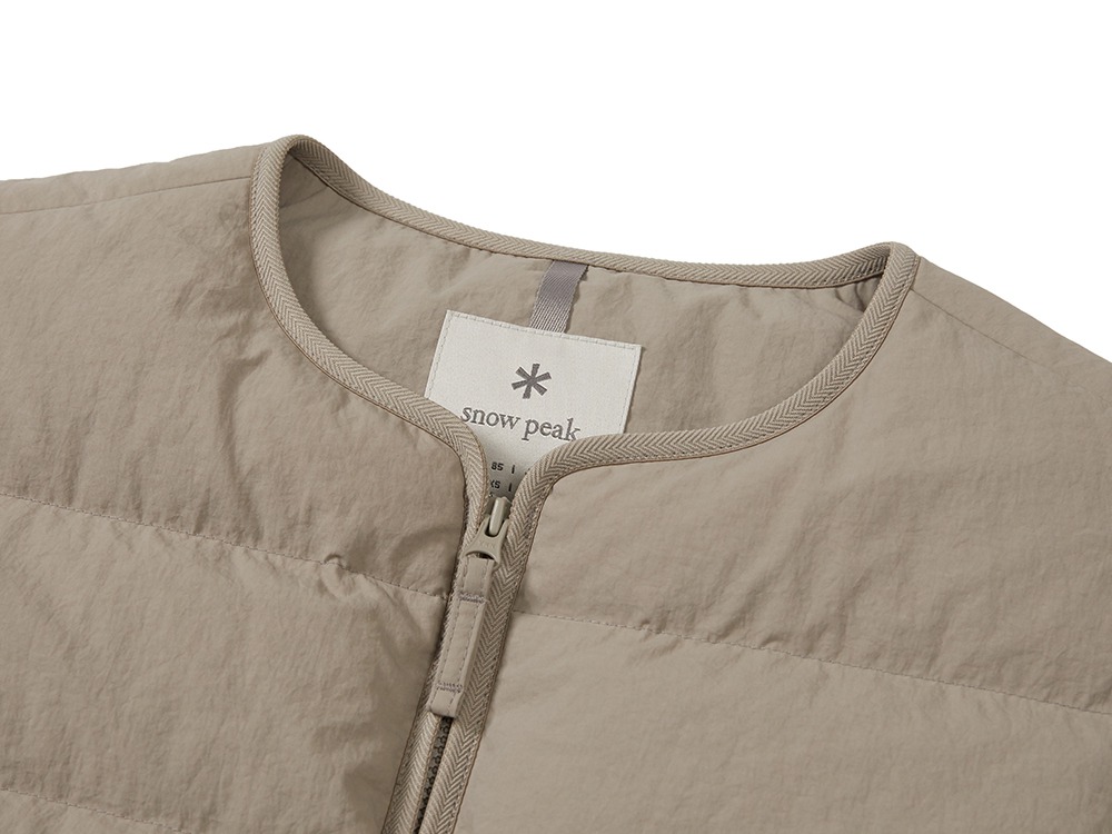 Land Women's Lightweight Down Vest M TAN GREY