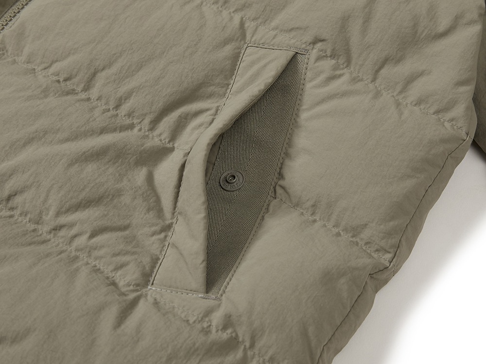 Land Women's Lightweight Down Jacket S OLIVE