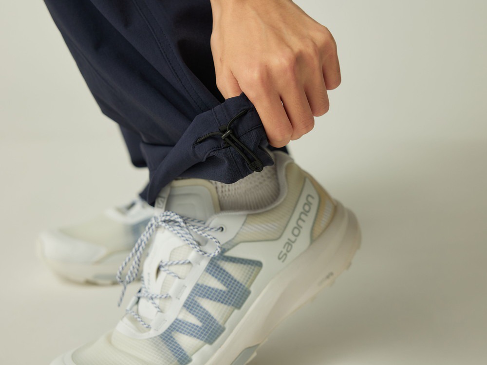 【先行予約商品】Water-Repellent Stretch Trousers S NAVY