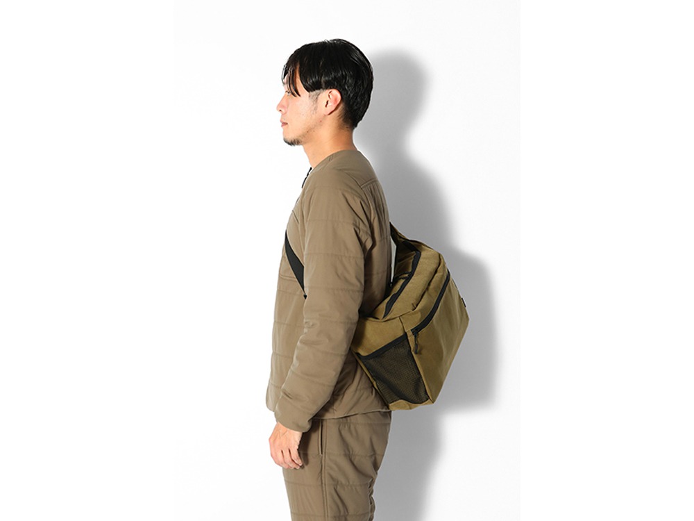 Everyday Use Middle Shoulder Bag One Brown