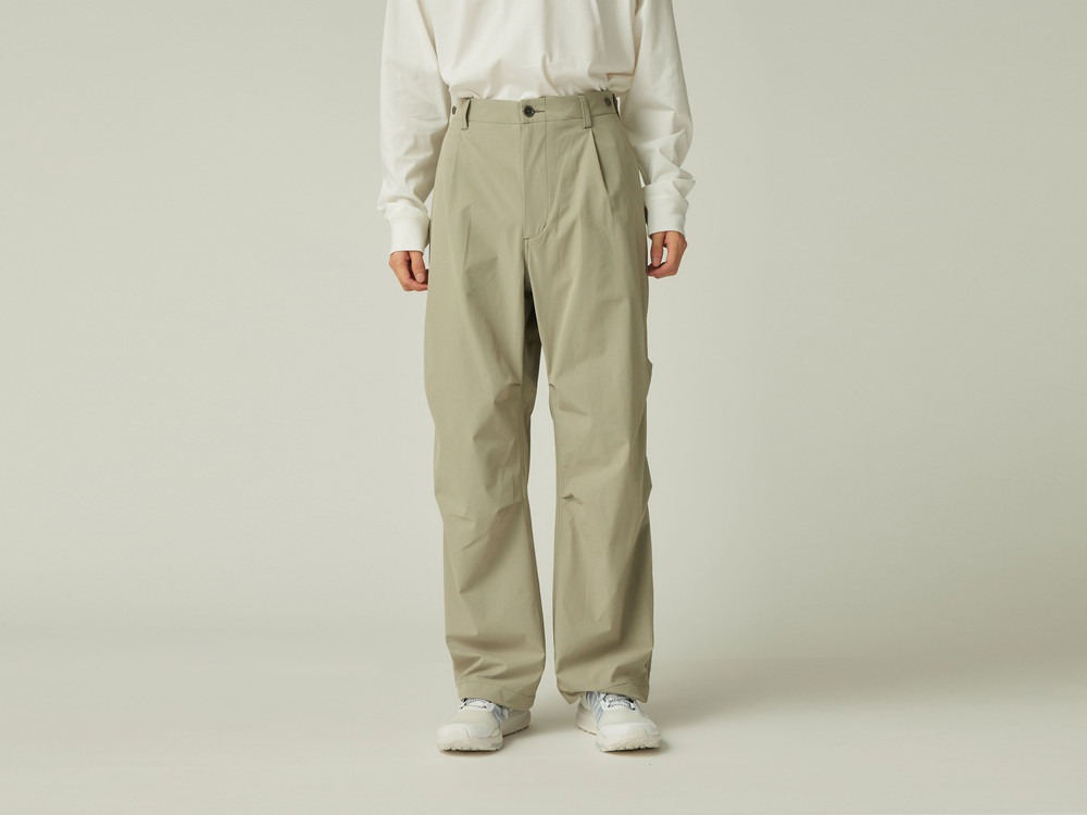 【先行予約商品】Water-Repellent Stretch Trousers M LIGHT GREY