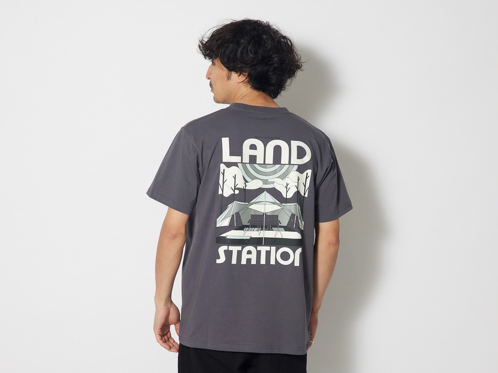 LAND Station T shirt M Charcoal