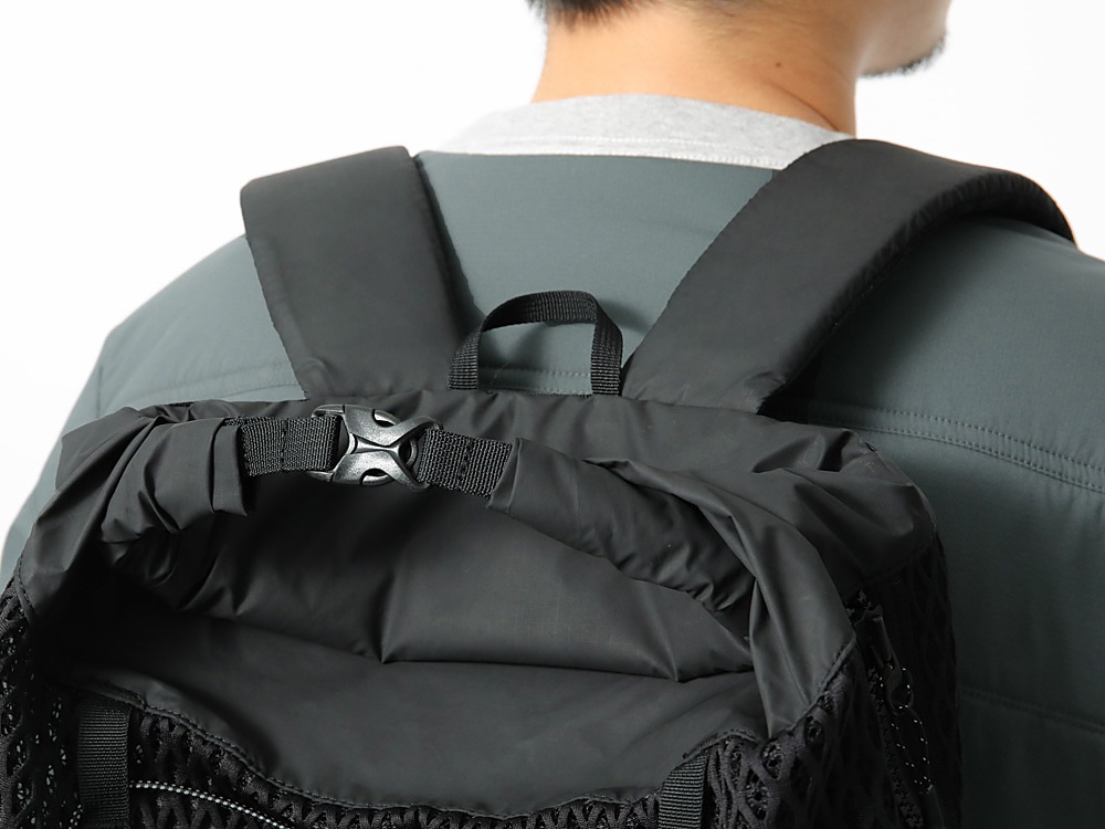 Double Face Mesh Back Pack One Black